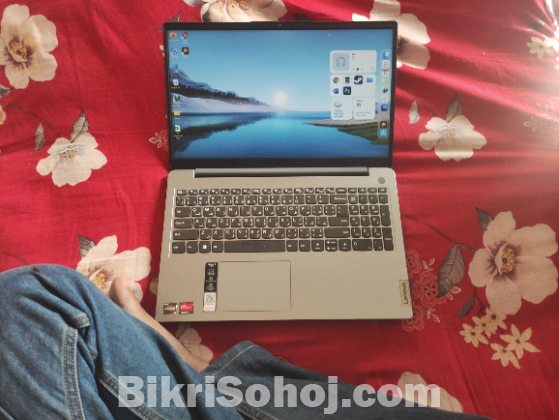 Ryzen 3 Laptop 8GB RAM 512GB SSD Fresh Condition